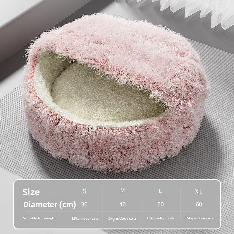 Warm, semi-enclosed cat bed